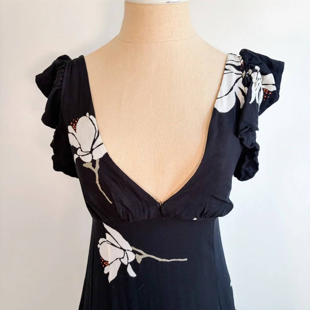 Free People effortlessly romantic